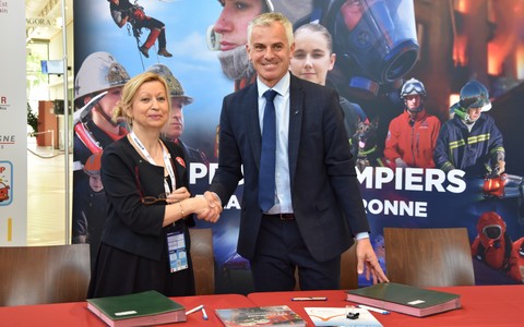 La FNSPF et l’association France Victimes signent une convention de partenariat